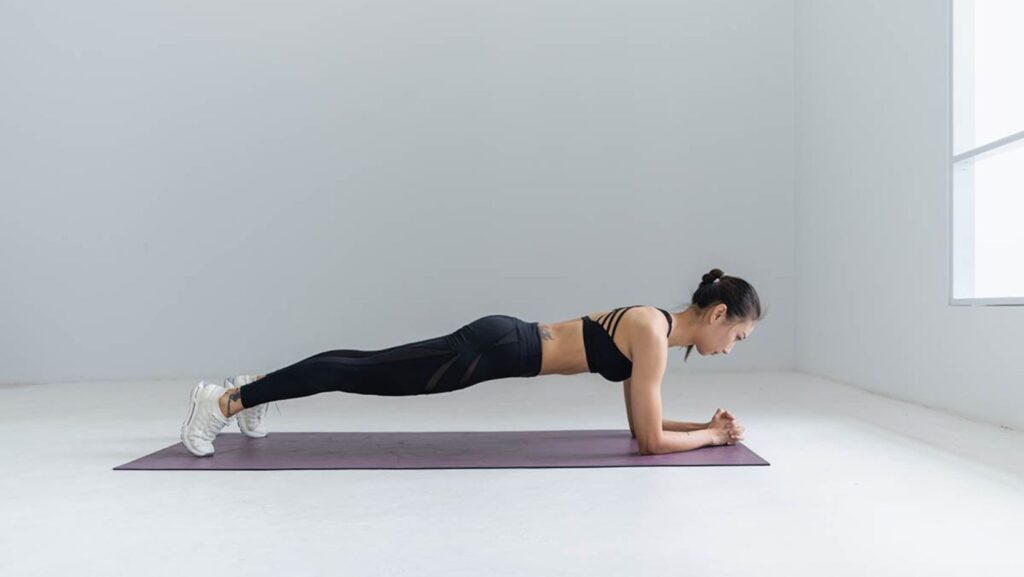 5 EXERCÍCIOS FÍSICOS PARA FAZER EM CASA